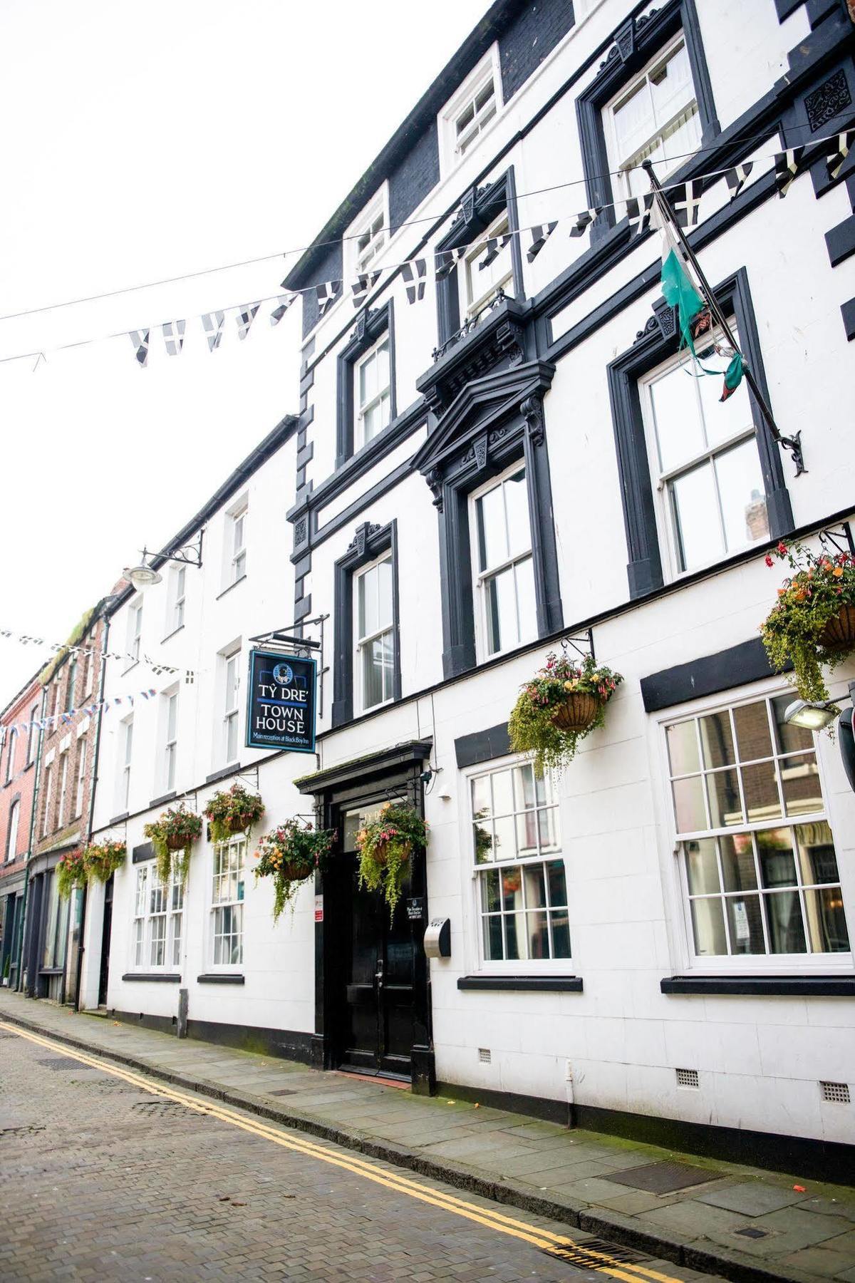 Hotel Ty Dre Town House Caernarfon Esterno foto